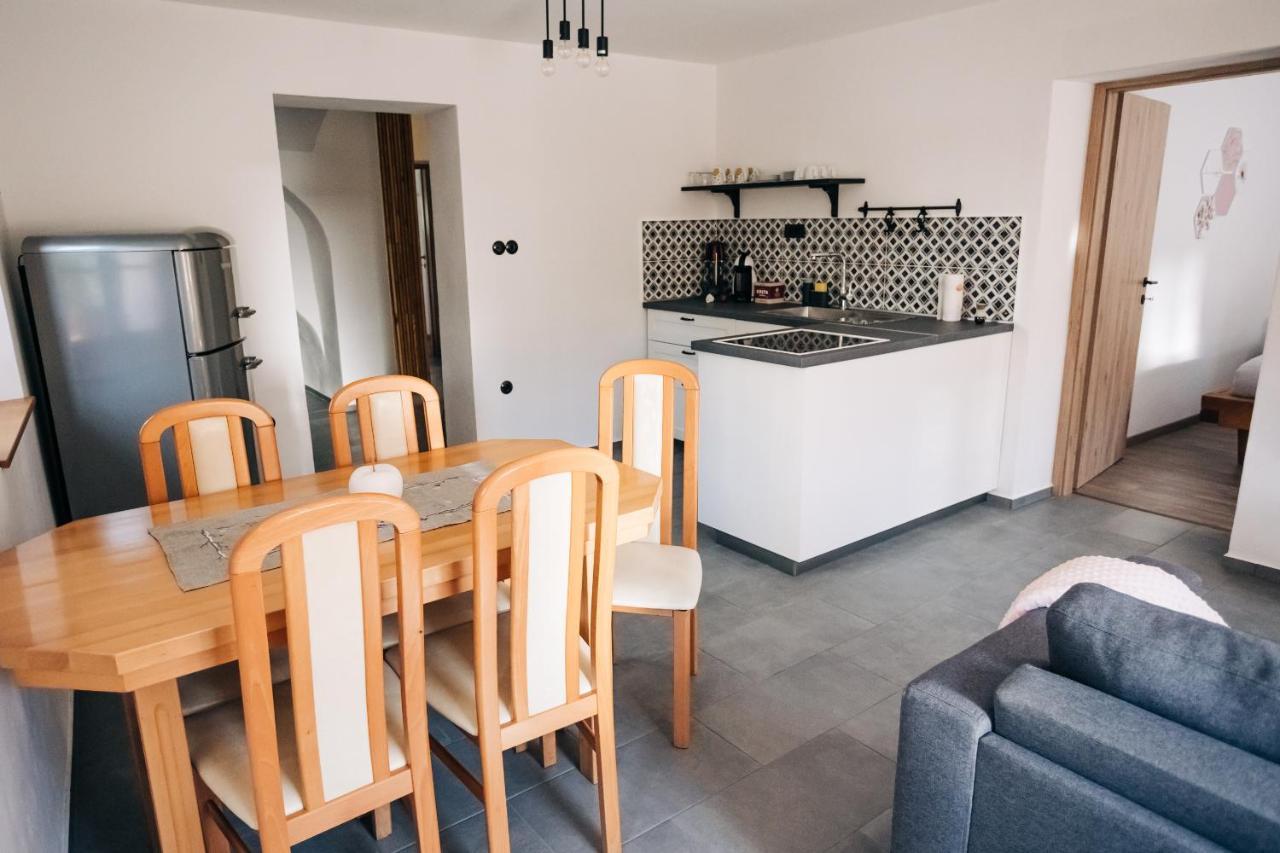 Stekner House Apartma リュブノ エクステリア 写真