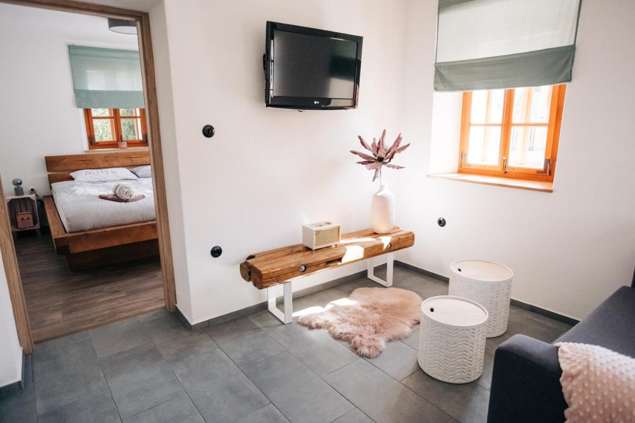 Stekner House Apartma リュブノ エクステリア 写真